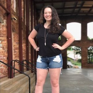 Meet your Posher, Allison